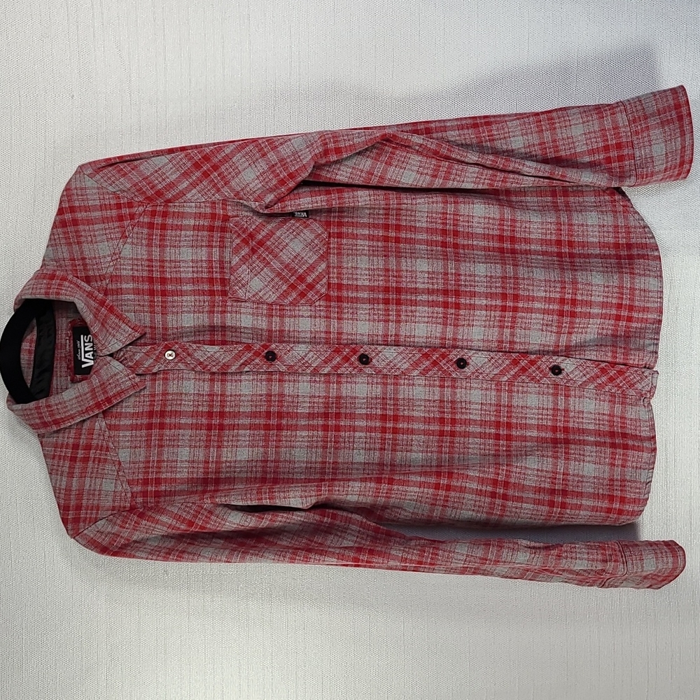 Vans Top Long Sleeve Button-Down Flannel Plaid Collar Red Gray Size Medium